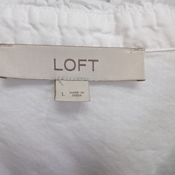 LOFT Ruffled White Button Up L - Picture 2 of 3